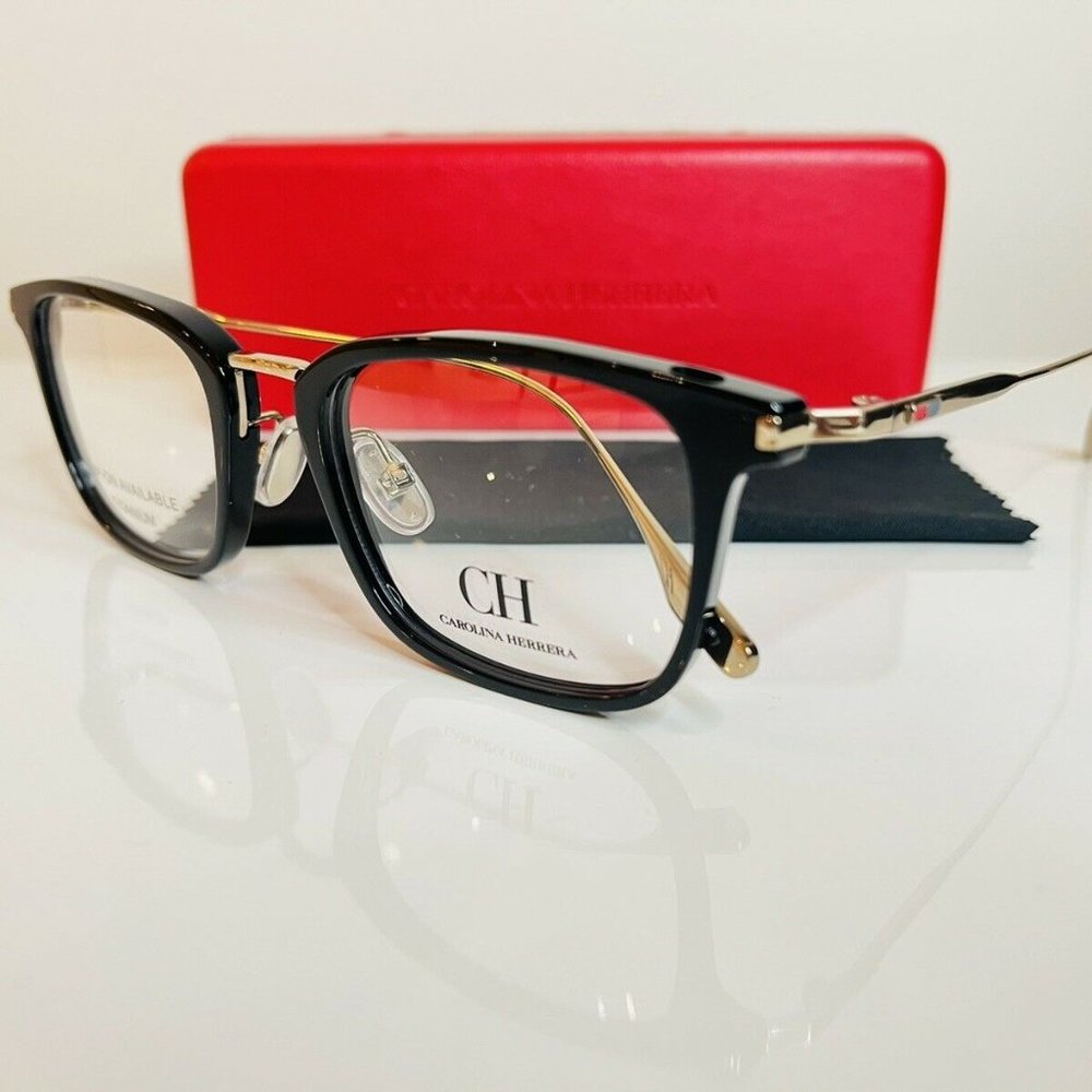 NEW Carolina Herrera VHE859-0700 Eyeglasses Black reading frames